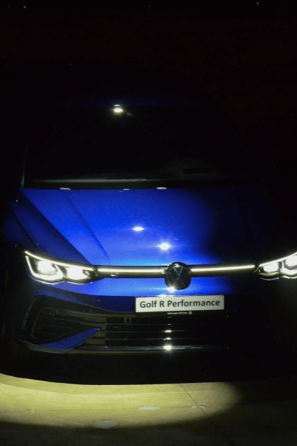 Xe xăng hiệu suất cao ra mắt khách Việt giữa làn sóng điện hóa